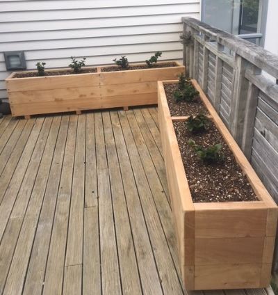 MACROCARPA PATIO PLANTER BOX: 375x470x1.0M