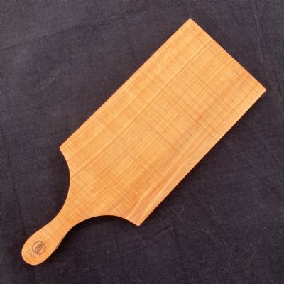 MACROCARPA CHEESE / SERVING BOARD: Small rustic