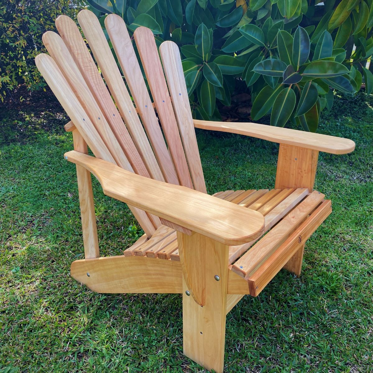 MACROCARPA CAPE COD / ADIRONDACK CHAIR: Fantail + Cover