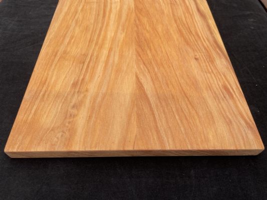 MACROCARPA KITCHEN CHOPPING BOARD: Wide Clear + Board Conditioner