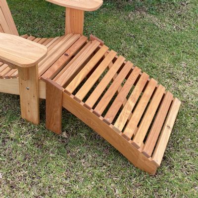 MACROCARPA CAPE COD FOOTSTOOL: Round tail